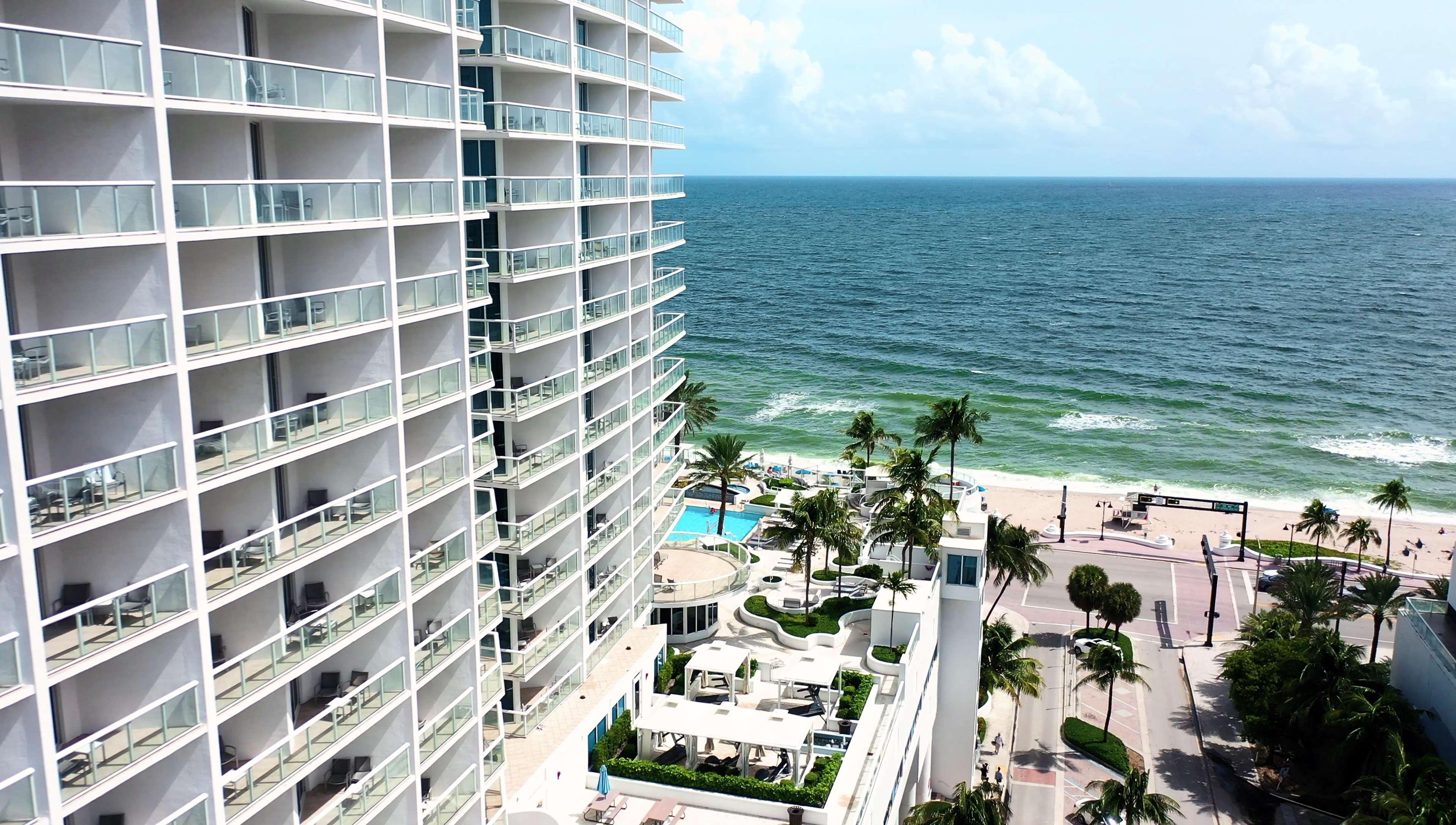 Hilton Fort Lauderdale Beach Resort Экстерьер фото